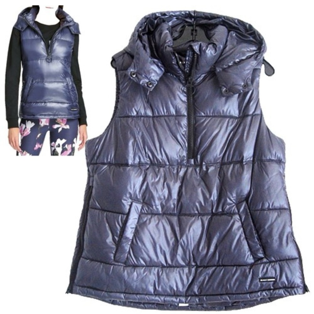 DKNY Metallic Puffer Vest - Silver